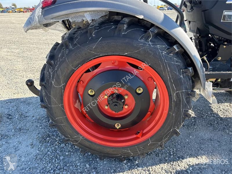Сільськогосподарський трактор  TT604 4WD...