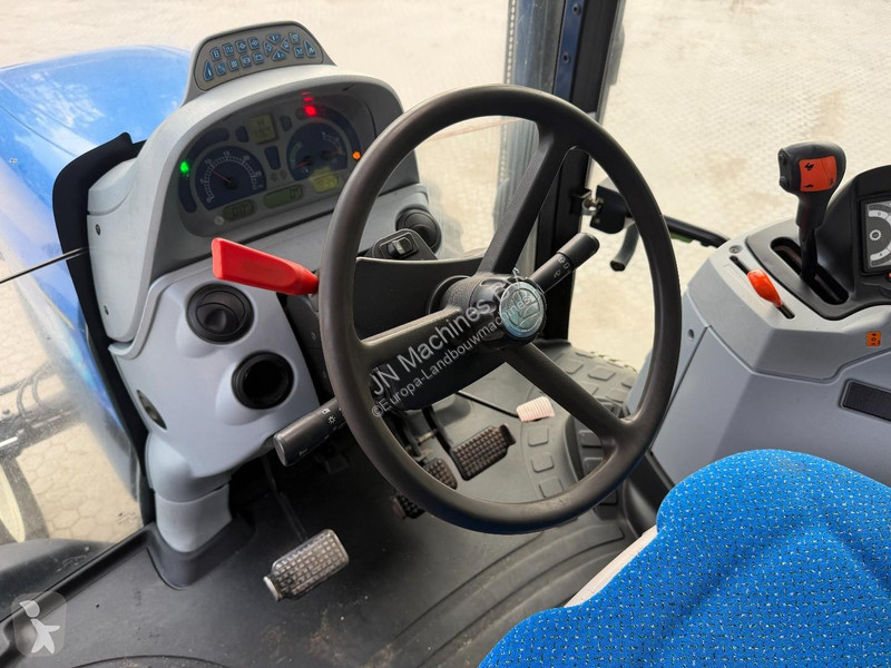 Mezőgazdasági traktor New Holland T6050