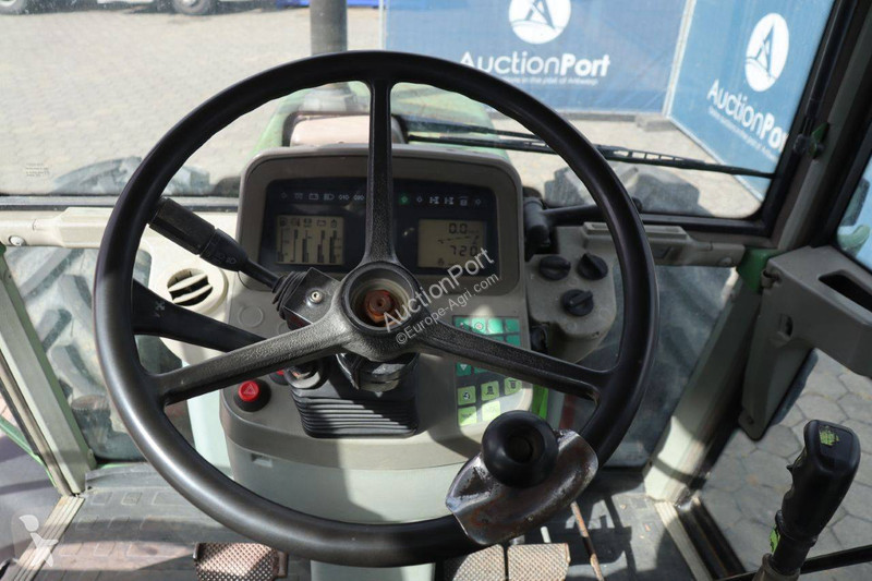 Tractor agrícola Fendt Favorit 824