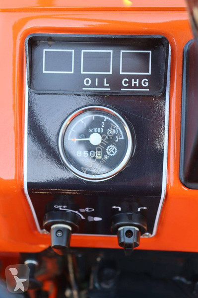Tractor agrícola Kubota B1702DT