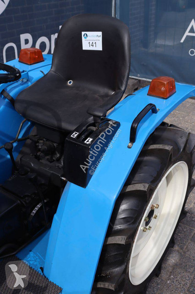 Tractor agrícola Mitsubishi MT1601D