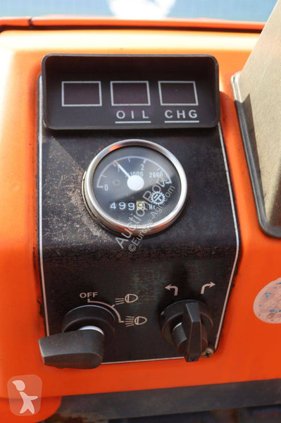 Tracteur agricole Kubota ZB1600