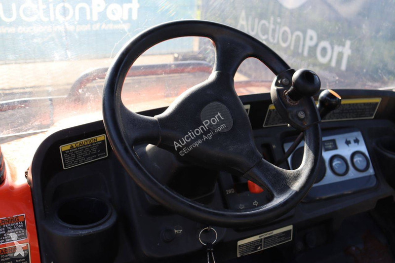Zemědělský traktor Kubota RTV900