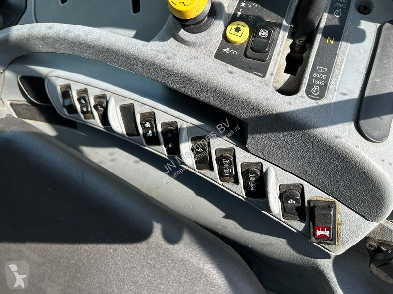 Tracteur agricole New Holland T7.235 Power Command