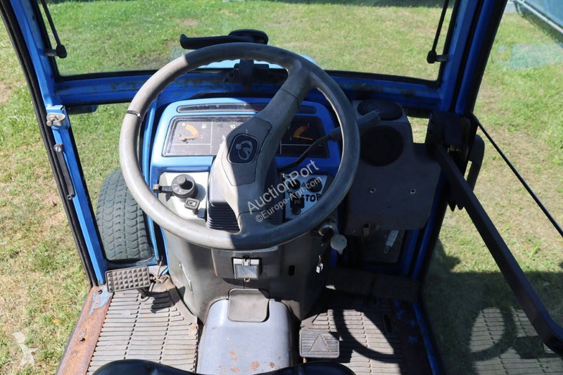 Tractor Iseki TF321F