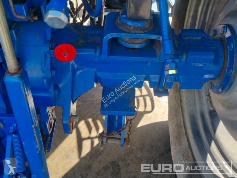Tracteur agricole  CX85
