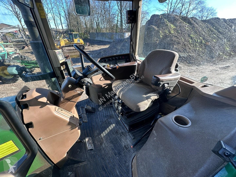 Lantbrukstraktor John Deere 8120 Powershift