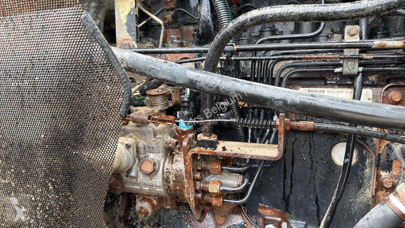 Lantbrukstraktor Massey Ferguson 8220 POWER...