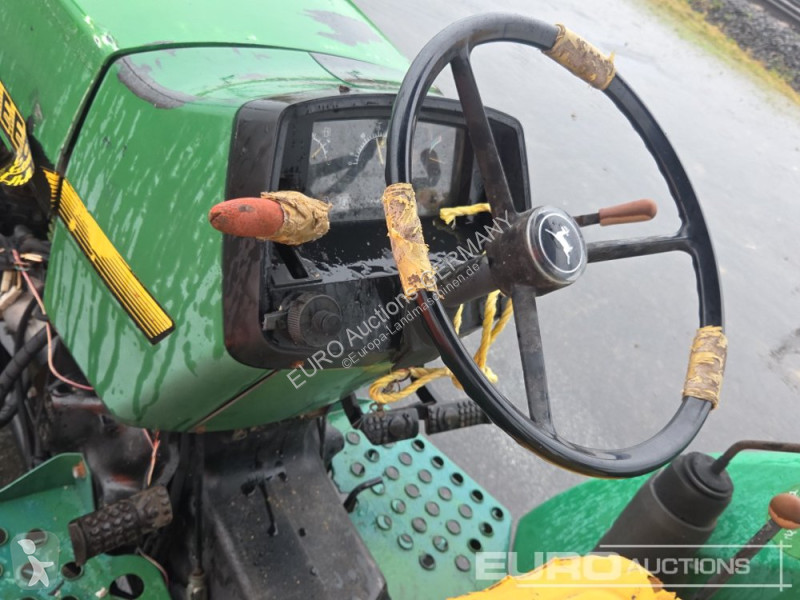 Сільськогосподарський трактор John Deere 5400