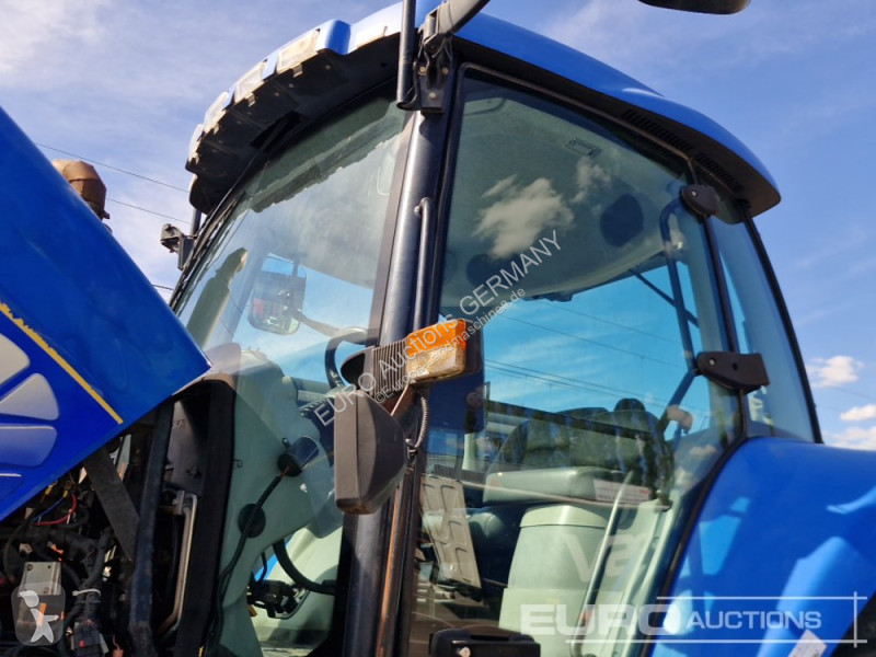 Tracteur agricole New Holland T8050