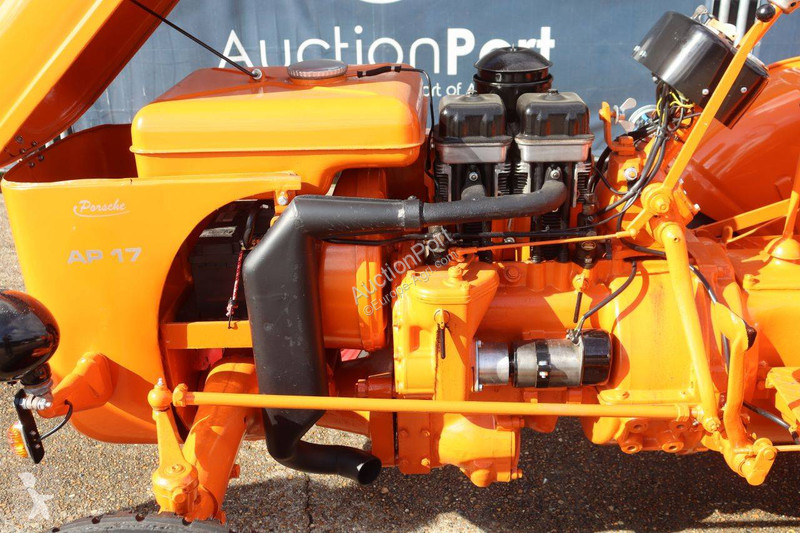 Tractor  AP 17