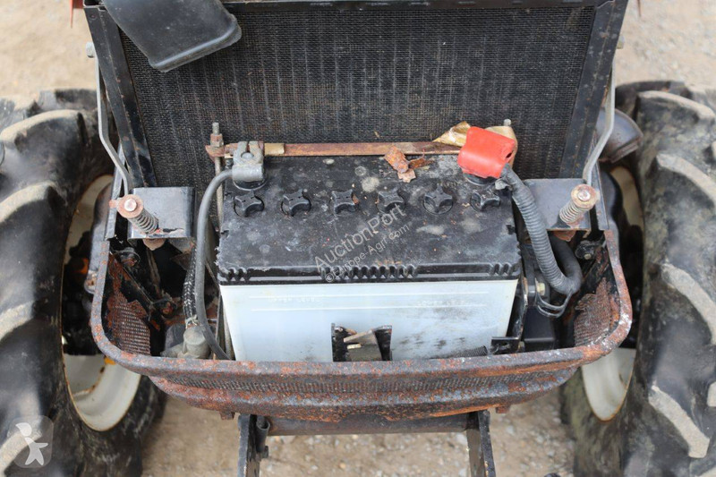 Mitsubishi MT15F tractor