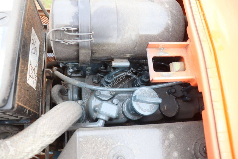 Tractor agrícola Kubota B1-15 Bulltra