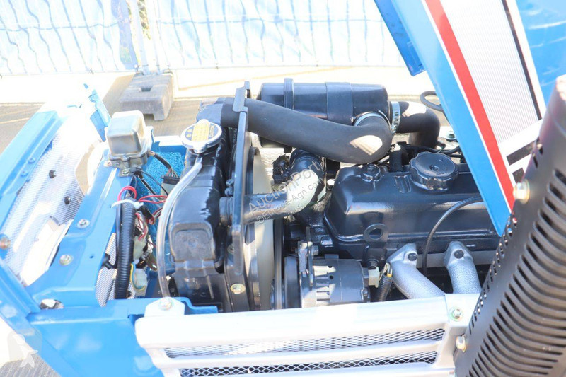 Tractor agrícola Iseki TU1401