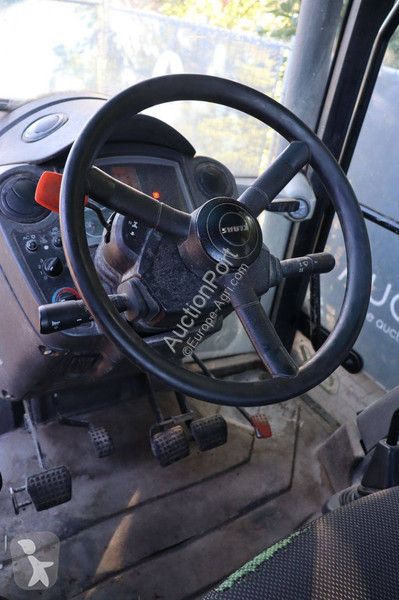 Tractor agrícola Claas 340 AXOS