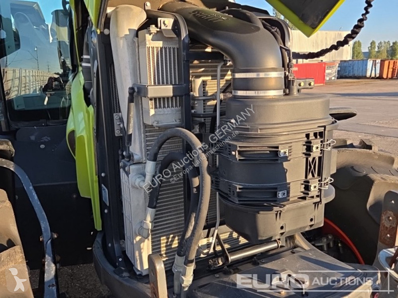 Tracteur agricole Claas Axion 830 CMATIC