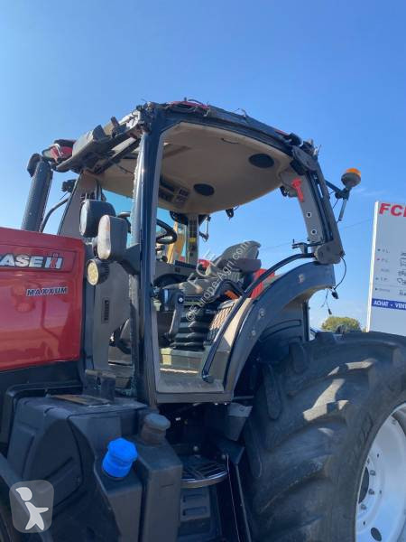 Tracteur agricole Case IH MAXXUM 125...