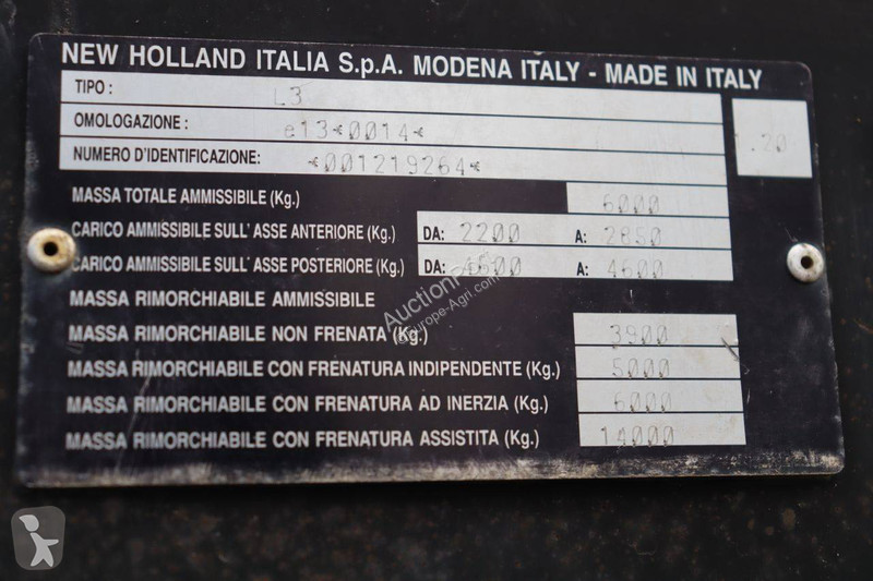 Tracteur agricole New Holland TL90
