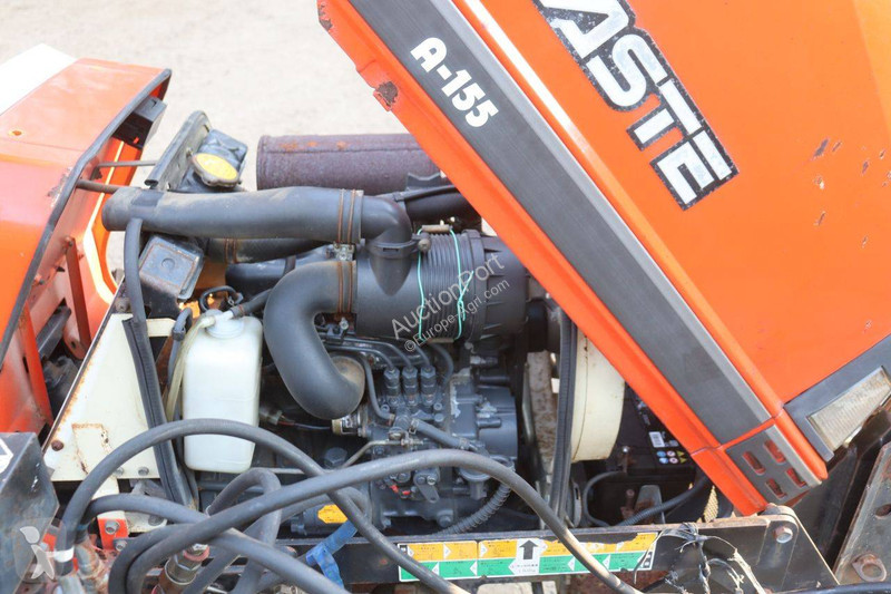 جرار زراعي Kubota A-155