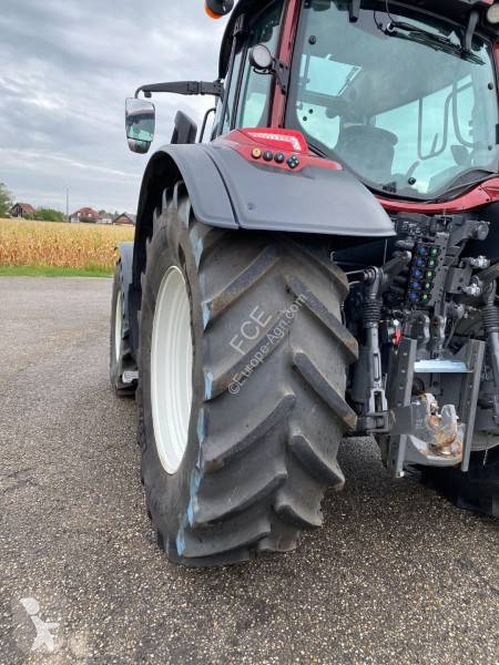 Tracteur agricole Valtra N175/DIRECT UNLIMITED...