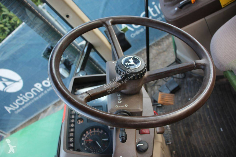Tractor John Deere 6610