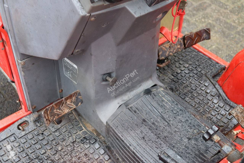 Сільськогосподарський трактор Yanmar...