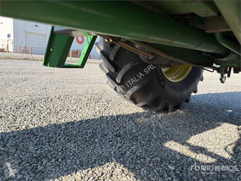 Tractor John Deere 6630 4WD Tractor