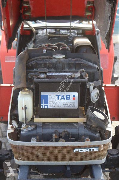 Tractor agrícola Yanmar F-7