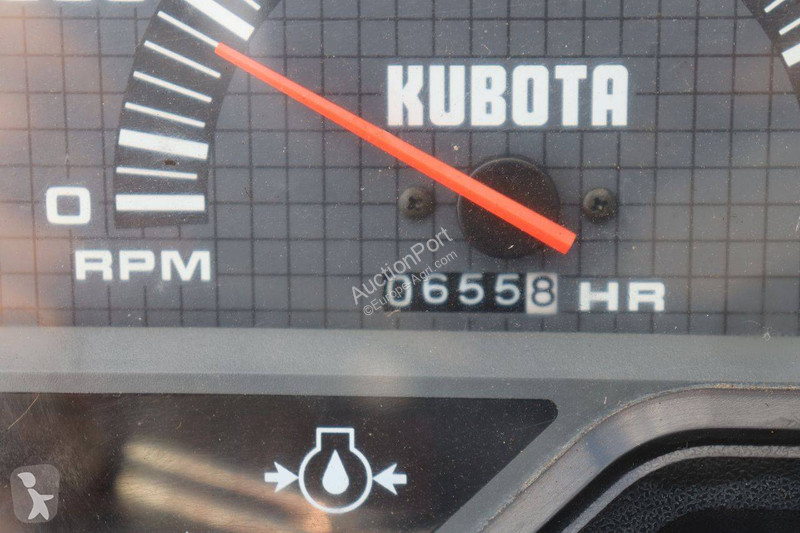 Tractor Kubota Saturn X-24