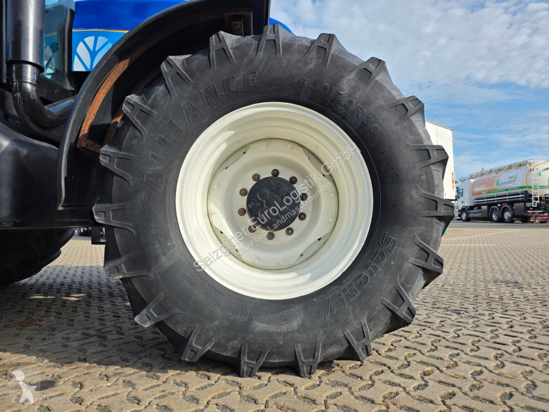 Tracteur agricole New Holland TG 230
