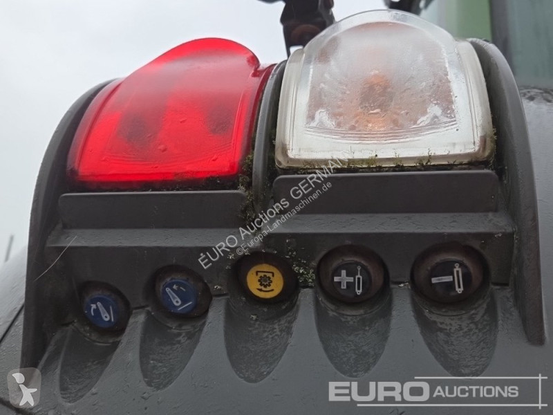 Tracteur agricole Fendt 828 VARIO PROFI PLUS