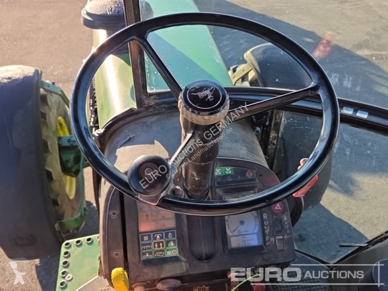 Tracteur agricole John Deere 4055A