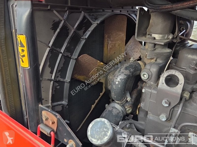 Zemědělský traktor Massey Ferguson 3060