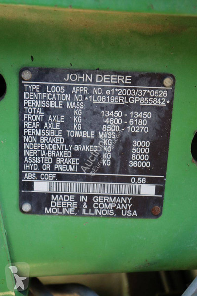 Zemědělský traktor John Deere 6195R