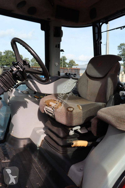 Zemědělský traktor Massey Ferguson 6490 Dyna-6