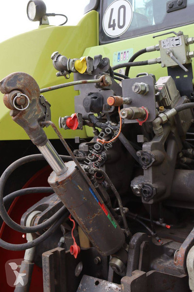 Tractor Claas Axion 850