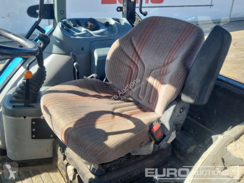 Tractor  CX85
