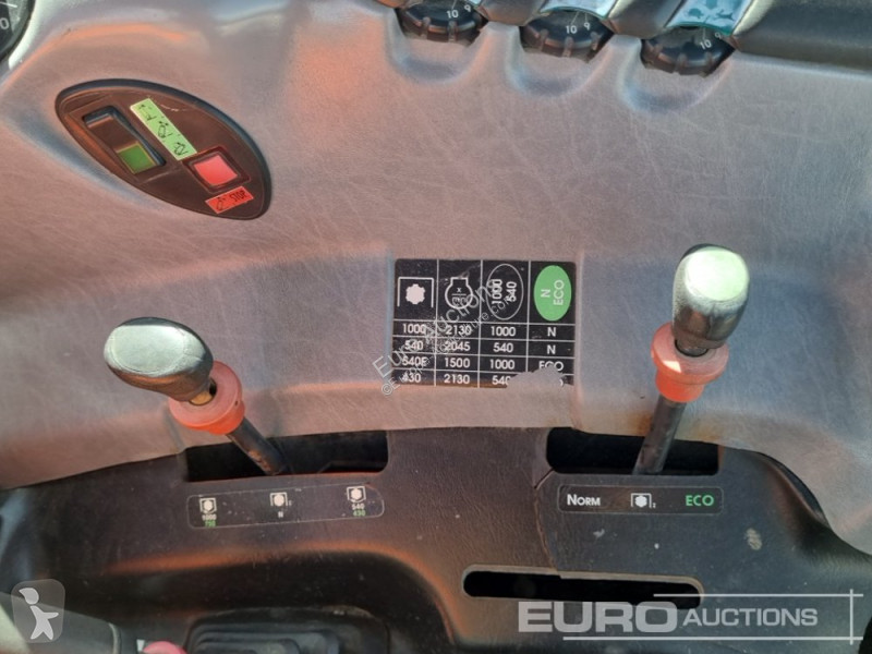 Tracteur agricole  CS94
