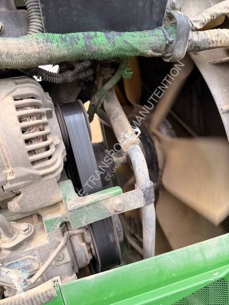 Lantbrukstraktor John Deere 7210R