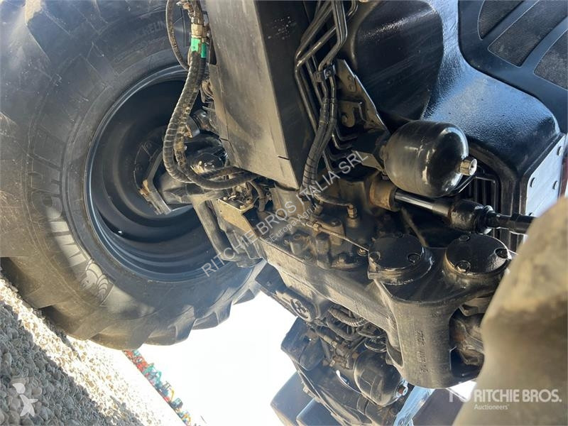 Tractor  X8.680 VT Drive