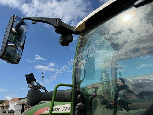 Landbrugstraktor Fendt  724 VARIO PROFI PLUS
