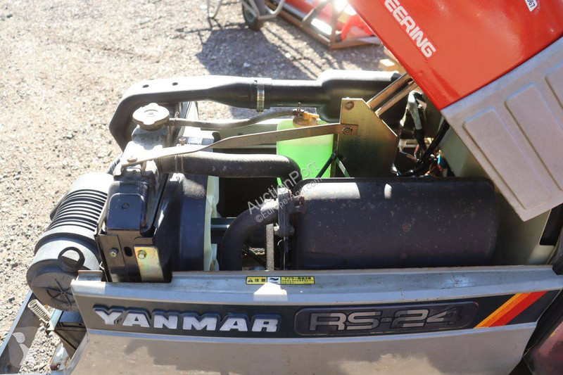 جرار زراعي Yanmar RS-24