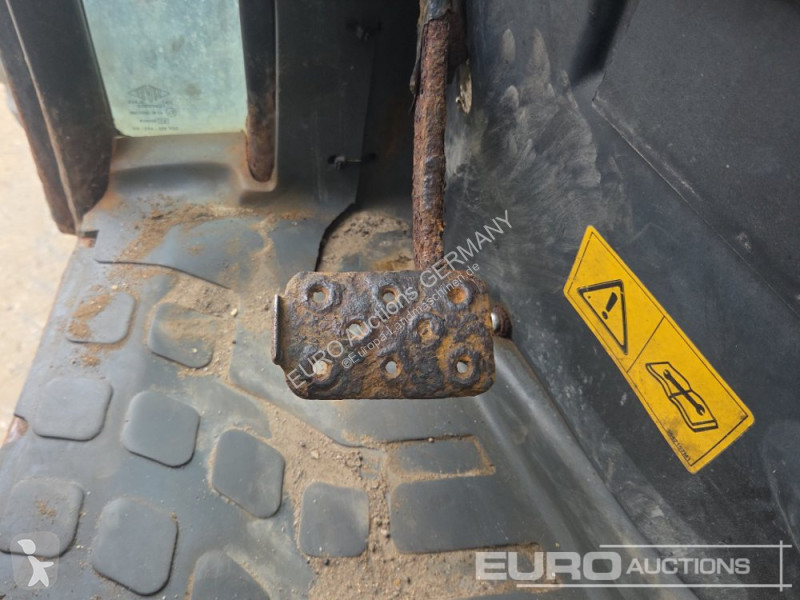Сільськогосподарський трактор New Holland TCE55