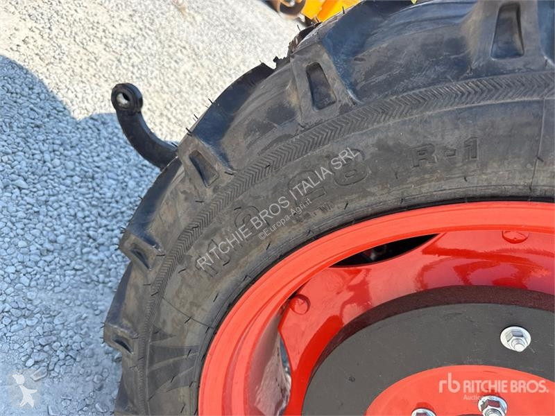Сільськогосподарський трактор  TT604 4WD...
