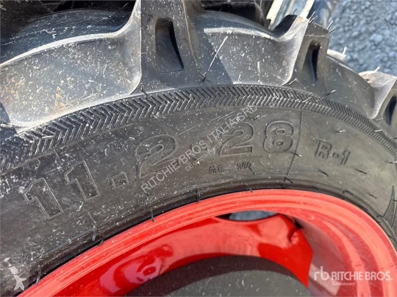 Сільськогосподарський трактор  TT604 4WD...