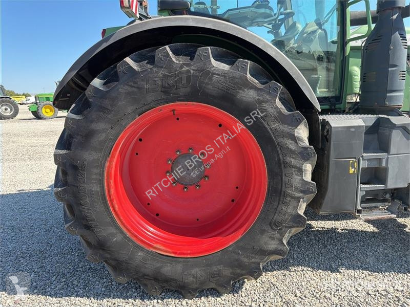 Сільськогосподарський трактор Fendt 724 Vario...