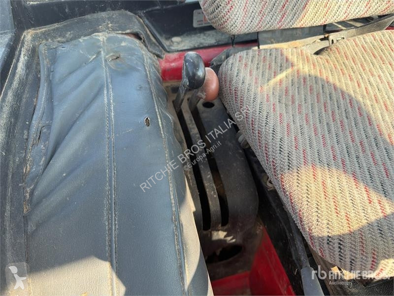 Сільськогосподарський трактор Valpadana 9695...