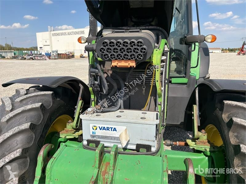 Tractor John Deere 6930 4WD Tractor