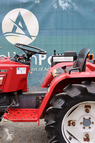 Shibaura P15F tractor
