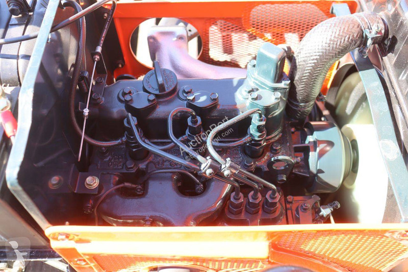 Tractor agrícola Kubota B7001DT